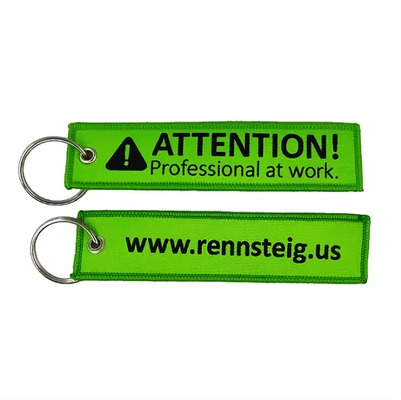 Logo personalizzato Tissu tag chiave ricamati Logo tessuto prima del volo Jet Tag chiaviere Come regalo