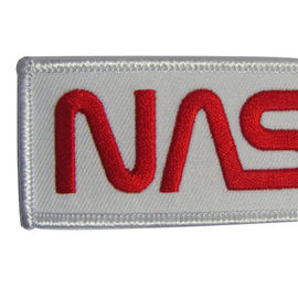 Patch di ricamo in ferro su stoffa Twill Custom Patch di ricamo per uniformi giacche cappelli e più MOQ basso Artwork gratuito Rapido campione Tim